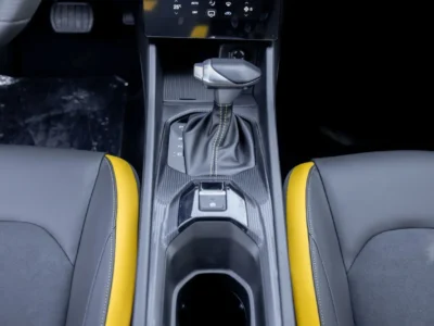 2025 DONGFENG SHINE E3 1.5 Litres 4 Cylinders Petrol Engine White Black SUV GCC Specs