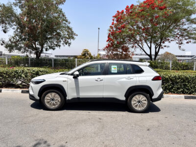 2025 Toyota Corolla Cross 1.8-liter 4-Cylinder Petrol Engine White Terra Rose SUV