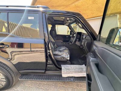 2025 Toyota Land Cruiser Prado 2.8L 4-cylinder Turbo Diesel Engine Black SUV