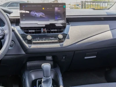 2025 Toyota Corolla 1.8L 4 Cylinder Intelligent Electric Hybrid Elite Edition White Black Sedan