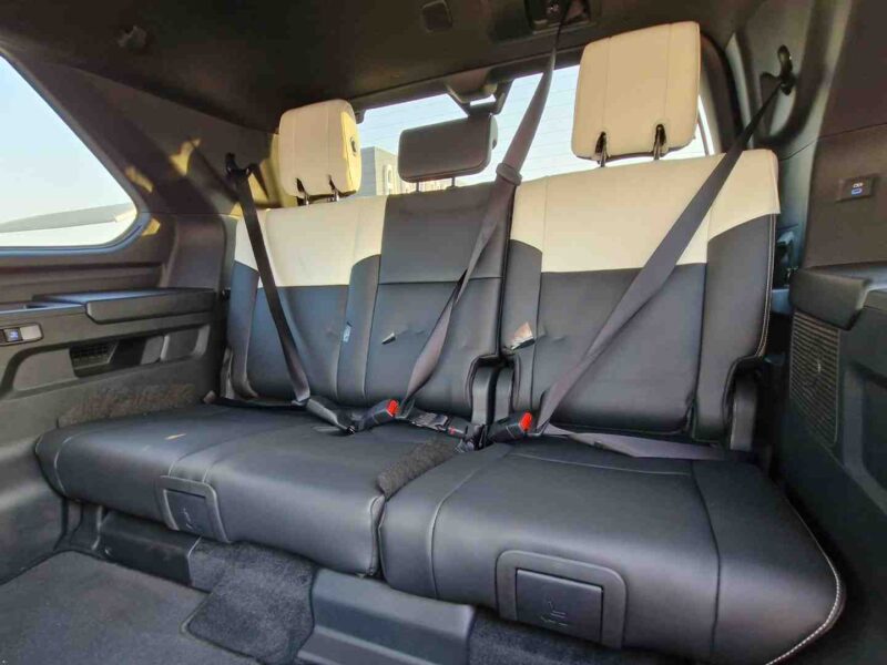 2025 Toyota Sequoia Capstone Hybrid 3.4L twin-turbo V6 i-FORCE MAX Black SUV