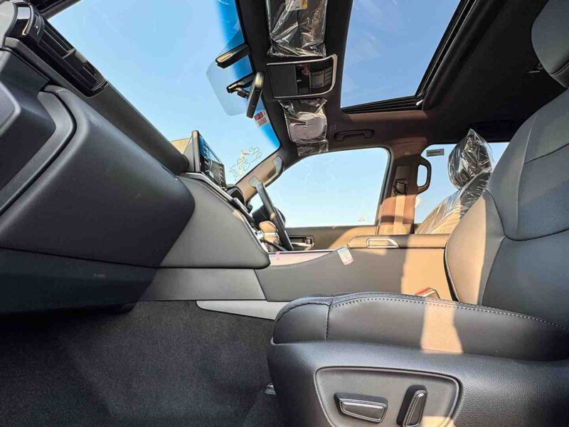 2025 Toyota Land Cruiser 300 VX 3.3L Twin-Turbo V6 Diesel RHD Black SUV Automatic