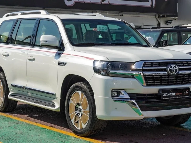 2021 Toyota Land Cruiser GXR Grand Touring 4.0-litre V6 Petrol Engine White Beige SUV GCC