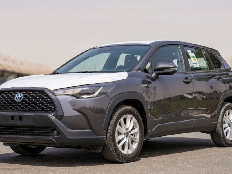 2023 TOYOTA COROLLA CROSS 1.8 Litres HEV 4 Cylinders Engine Grey Red SUV Automatic