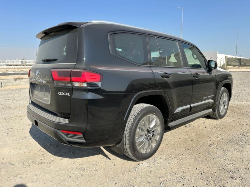 2026 Toyota Land Cruiser GXR 3.5L Twin-Turbo V6 Petrol Engine Black SUV Automatic GCC
