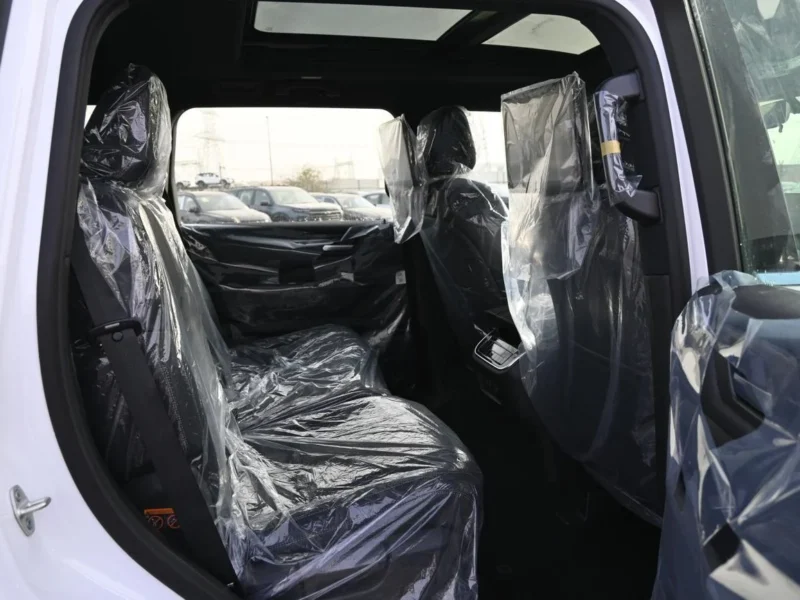 2026 Nissan Patrol 3.5-liter twin-turbo V6 Petrol Engine White Black SUV Automatic GCC