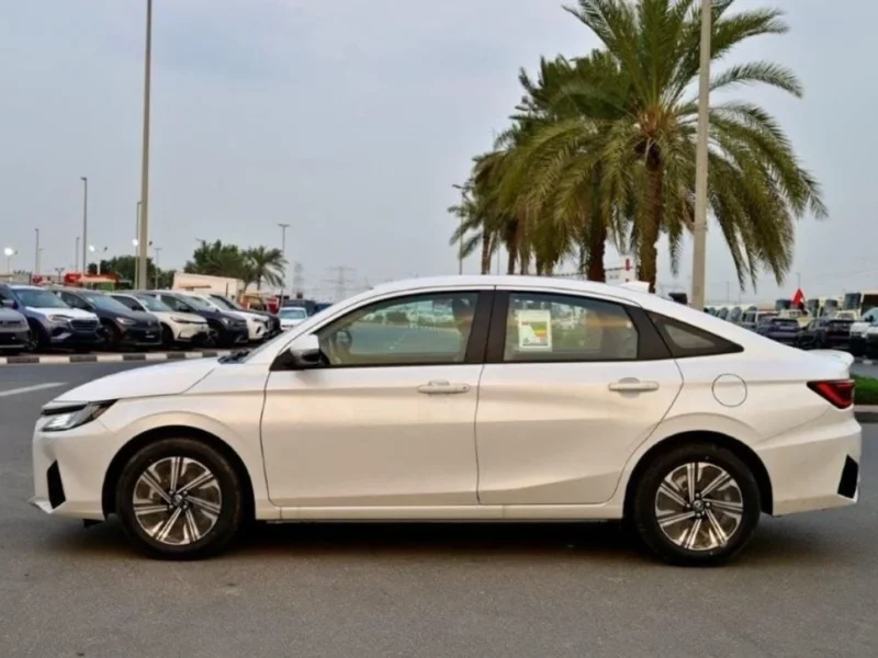 2024 TOYOTA YARIS YX 1.3 Litres 4 Cylinders PETROL Engine White Beige Sedan Automatic