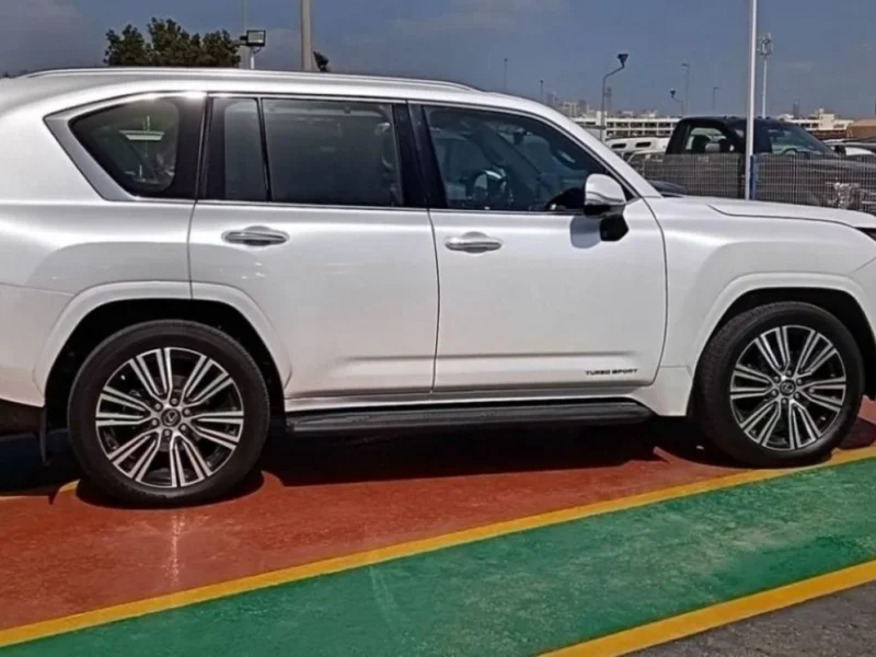 2022 Lexus LX600 Turbo Sport Signature 3.5-liter V6 Twin-Turbocharged Engine White Red SUV