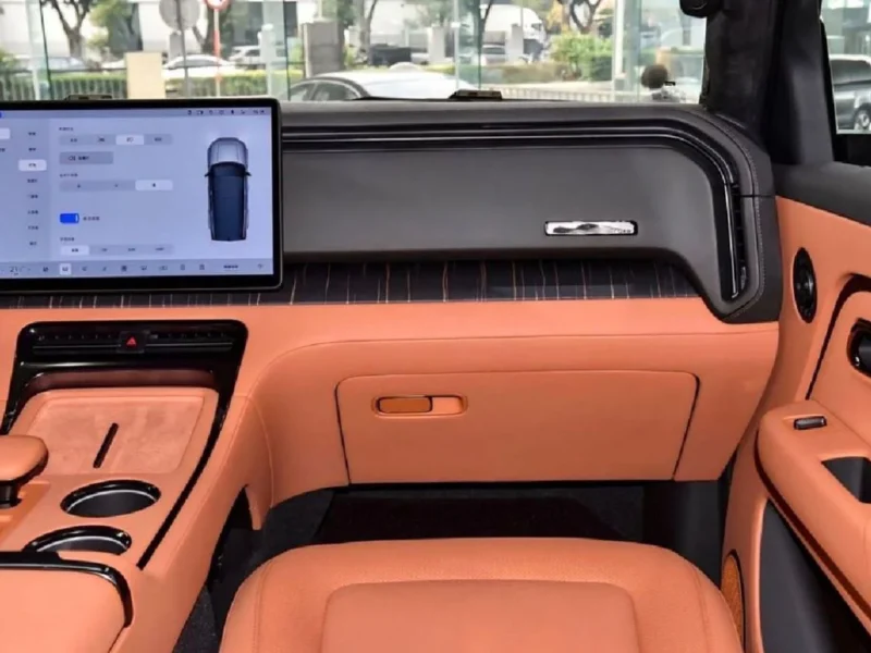 2026 ROX Adamas 1.5-liter turbocharged 4-cylinder Hybrid Engine Black Orange SUV