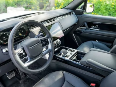 2023 Land Rover RANGE ROVER SE P530 4.4 Litres 6 Cylinders Petrol Engine White Grey SUV