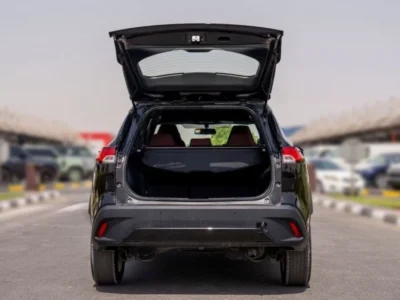 2023 TOYOTA COROLLA CROSS 1.8 Litres HEV 4 Cylinders Engine Black Red SUV Automatic