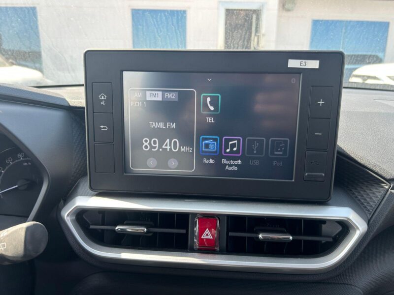 2025 Toyota Raize G Turbo 1.0 Litre Inline-3 Turbocharged Petrol Silver Black SUV GCC