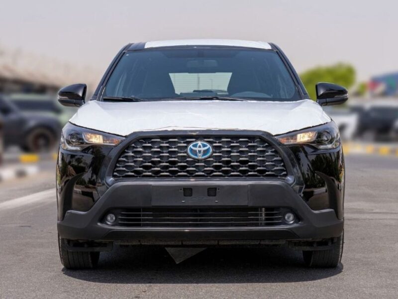 2023 TOYOTA COROLLA CROSS 1.8 Litres HEV 4 Cylinders Engine Black Red SUV Automatic