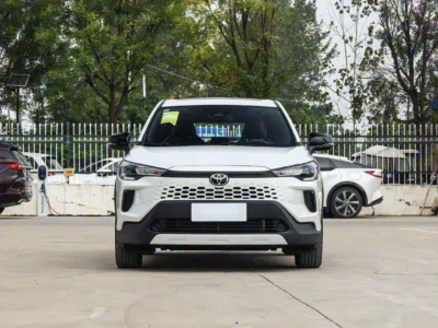 2026 Toyota Corolla Cross 2.0L INTELLIGENT Hybrid 4 Cylinders Engine White Black SUV