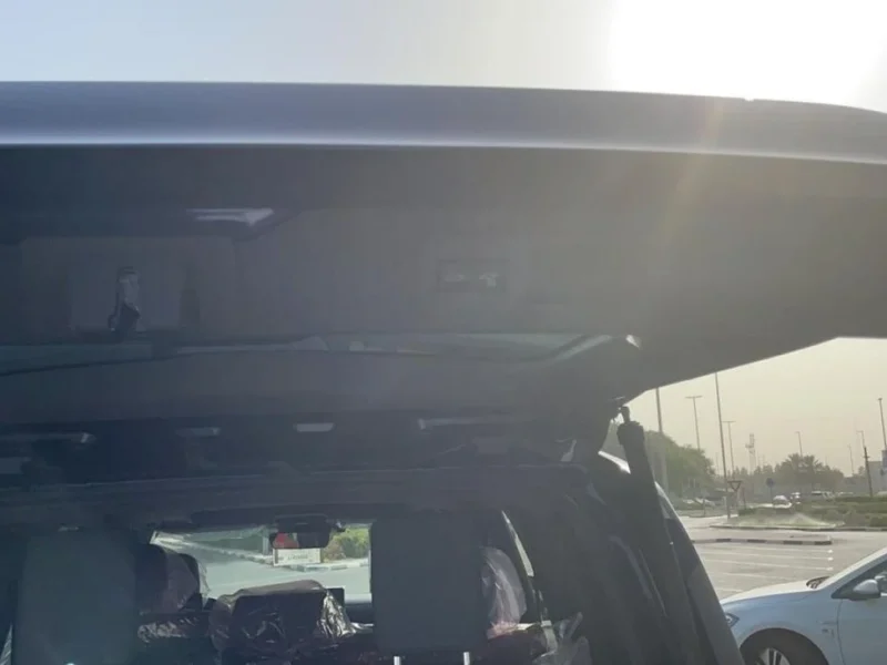 2022 Toyota Land Cruiser VXR 3.5-liter V6 Twin Turbo Petrol Engine Blue Red SUV GCC