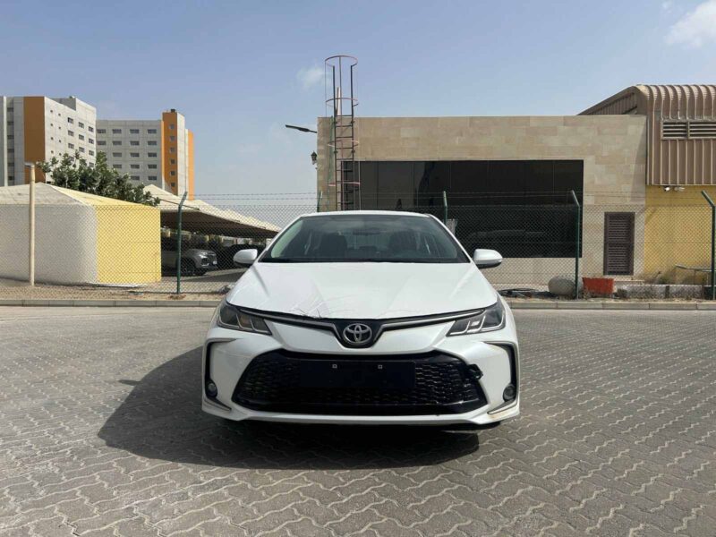 2025 Toyota Corolla GLI 2.0L Dynamic Force 4-Cylinder Petrol Engine White Beige Sedan