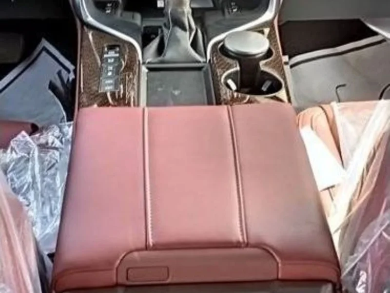 2022 Lexus LX600 Turbo Sport Signature 3.5-liter V6 Twin-Turbocharged Engine White Red SUV