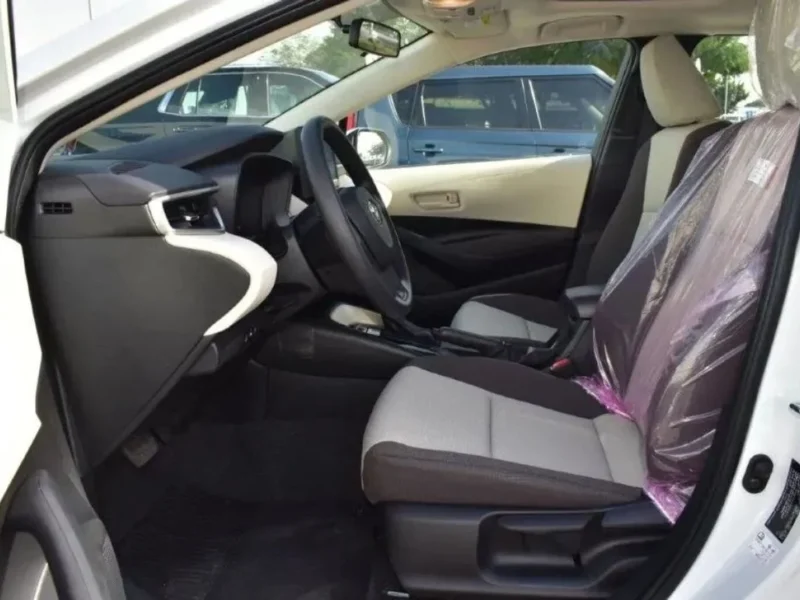 2024 TOYOTA COROLLA 2.0 Litres 4 Cylinder Petrol Engine White Grey Sedan Top Option