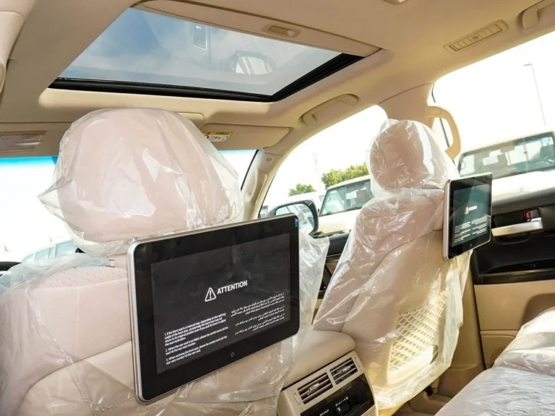 2021 Toyota Land Cruiser GXR Grand Touring 4.0-litre V6 Petrol Engine White Beige SUV GCC