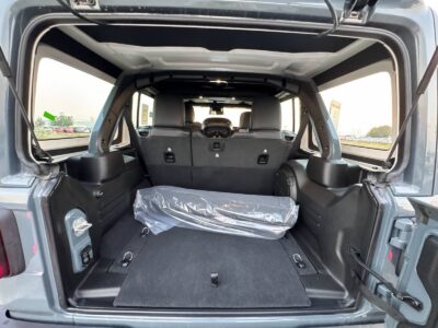 2025 Jeep Wrangler Unlimited Rubicon 2.0L Turbocharged 4-cylinder Engine Grey Black SUV