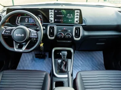 2023 Kia Sonet GLS 1.5 Litres 4 Cylinders Petrol Engine Silver Black SUV FWD Automatic