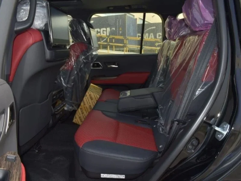 2022 Toyota Land Cruiser VXR 3.5L Twin-Turbo V6 Petrol Engine Black Red SUV GCC Specs