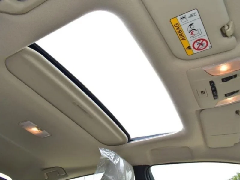 2024 TOYOTA COROLLA 2.0 Litres 4 Cylinder Petrol Engine White Grey Sedan Top Option