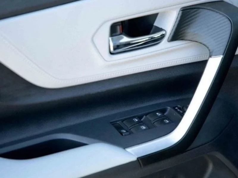 2023 Toyota Veloz 1.5 Litres 4 Cylinders Petrol Engine Black SUV Automatic