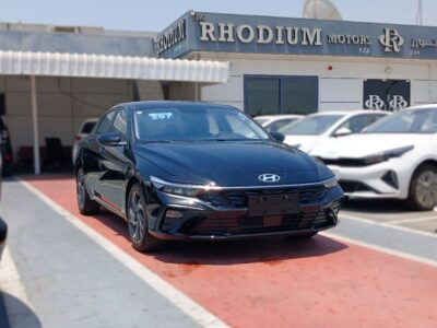 2025 Hyundai Elantra 1.5L Smartstream G 4-cylinder Petrol Engine Black Sedan Automatic