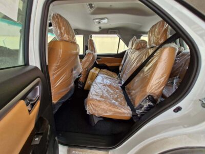 2025 Toyota Fortuner VXR 4.0-liter V6 Petrol Engine White Tan SUV Automatic GCC Specs