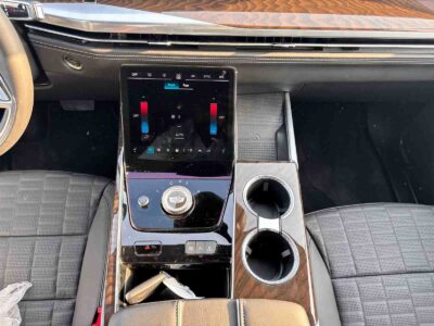 2025 Cadillac Escalade ESV Sport Platinum 6.2L V8 Petrol Engine Black SUV Automatic