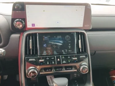 2024 Lexus LX 600 3.5-liter Twin-Turbocharged V6 Petrol Engine White Red SUV GCC Specs