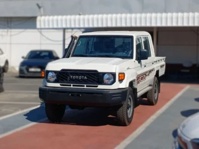 2025 Toyota Land Cruiser Pick Up LC79 4.0L V6 Petrol MT Double Cabin White Black