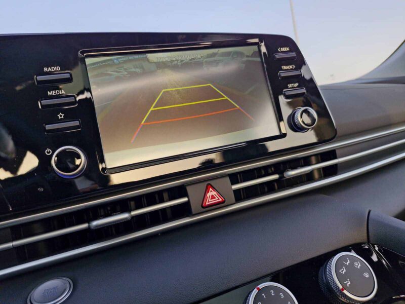 2025 Hyundai Elantra CVT GLX Elite Edition 1.5L 4-cylinder Petrol Engine White Black Sedan