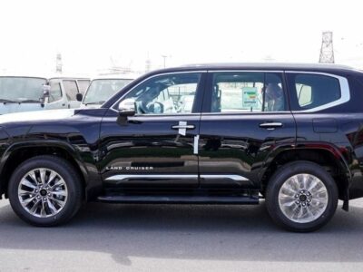 2025 Toyota Land Cruiser VXR 3.3L Twin-Turbo V6 Diesel Engine Black Red SUV GCC Specs