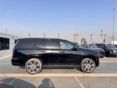 2025 Cadillac Escalade ESV Sport Platinum 6.2L V8 Petrol Engine Black SUV Automatic