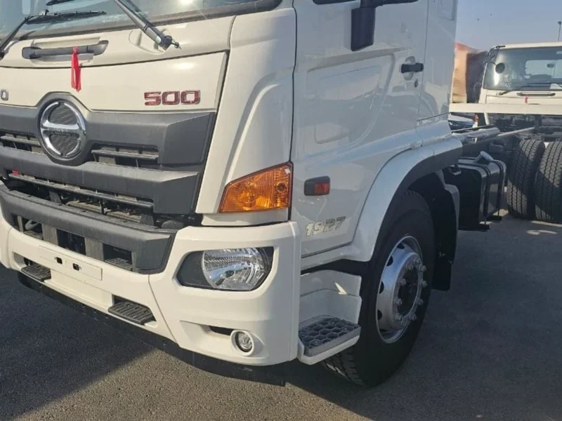 2024 Hino 500 GH1927 13.5 Ton 7.7L 6-cylinder Turbocharged Diesel Engine White Grey Truck