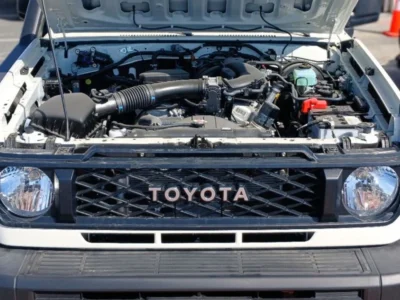 2025 Toyota Land Cruiser Pick Up LC79 4.0L V6 Petrol MT Double Cabin White Black