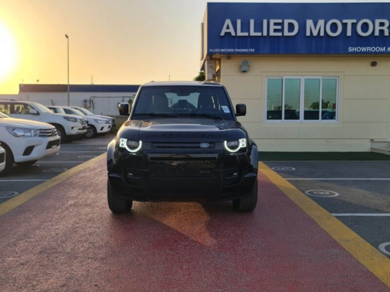 2025 Land Rover Defender 110 X-Dynamic HSE 3.0L Inline-6 Turbocharged Petrol Black SUV