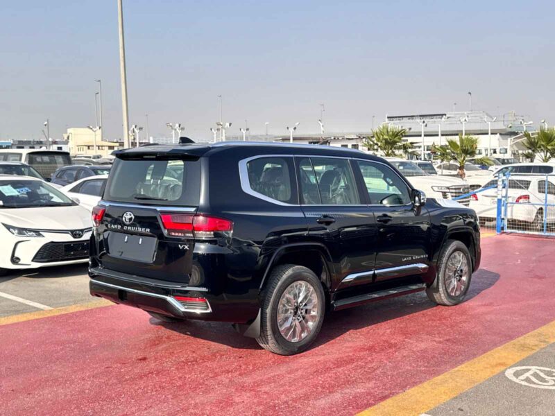 2025 Toyota Land Cruiser 300 VX 4.0-liter V6, 24-valve, DOHC with Dual VVT-i Black SUV