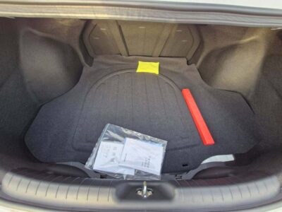 2025 Hyundai Elantra CVT GLX Elite Edition 1.5L 4-cylinder Petrol Engine White Black Sedan