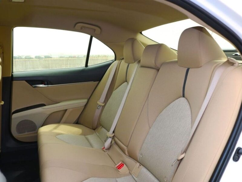 2024 Toyota Camry LE 2.5 Litres 4-Cylinder Petrol Engine White Beige Sedan Automatic
