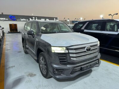 2025 Toyota Land Cruiser GXR 3.5L Twin-Turbo V6 Engine Black Beige FULL WITH JBL AND BIG KIT