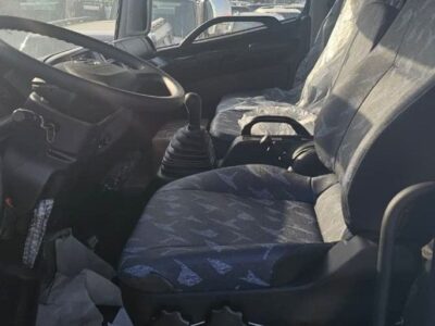 2024 Hino 500 GH1927 13.5 Ton 7.7L 6-cylinder Turbocharged Diesel Engine White Grey Truck