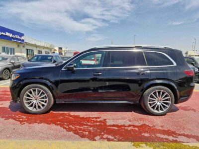 2025 Mercedes-Benz GLS 450 4MATIC 3.0L turbocharged 6 Cylinder Engine Black Tan SUV