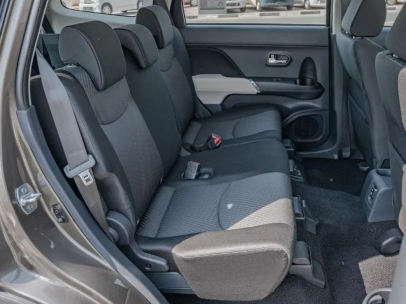 2023 Toyota Rush 1.5 Liters Inline-4 Cylinders Petrol Engine Bronze Black SUV Automatic