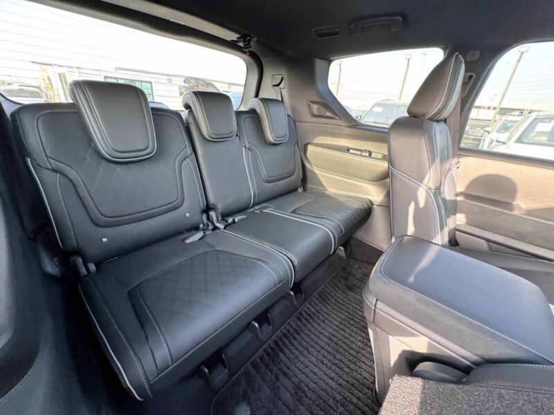 2025 Infiniti QX80 Autograph 3.5-liter twin-turbocharged V6 Engine Black SUV Automatic