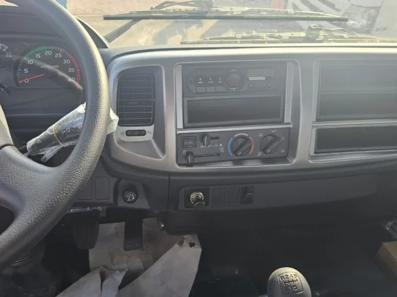 2024 Hino 500 GH1927 13.5 Ton 7.7L 6-cylinder Turbocharged Diesel Engine White Grey Truck