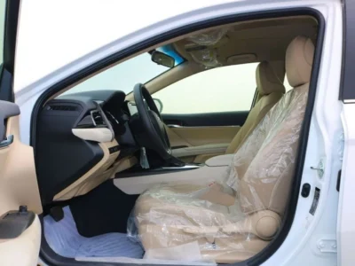 2024 Toyota Camry LE 2.5 Litres 4-Cylinder Petrol Engine White Beige Sedan Automatic
