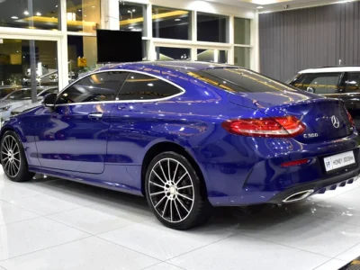 2016 Mercedes-Benz C-Class C300 Coupe 4 Cylinder Petrol Engine Blue Red Coupe GCC